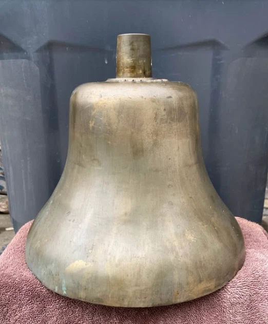 Antique Locomotive bronze bell NO CLAPPER - Image 2 of 4