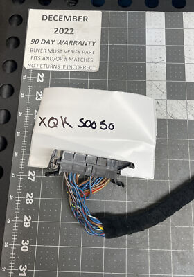 LAND ROVER H70858 XQK 500 050 Amplifier Logic 7 Wire Harness Pigtails