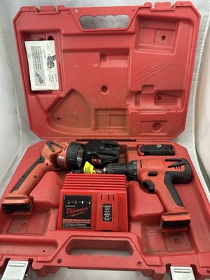 Milwaukee 0612-26 1/2'' Driver/Drill And Work Light Kit, Clip-Lok, Manuals, Case