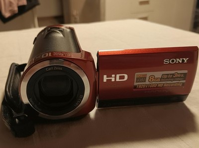 Sony Handycam HDR-CX120 Camcorder in roter Farbe mit Carl Zeiss Objektiv