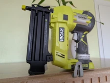Ryobi ONE+ 18V Volt 18GA Brad Nailer-P321 Kit With Battery and Charger