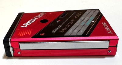 SONY WALKMAN ステレオカセットプレーヤー WM-F102 SONY WALKMAN ステレオカセットプレーヤー WM-F102