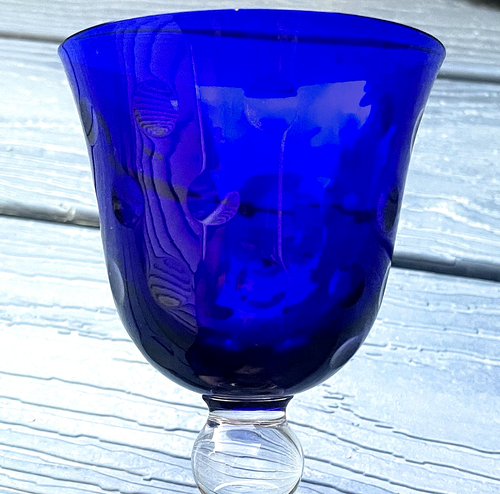 Ancien verre à vin en cristal bleu cobalt Saint Louis collection bulles - Photo 3/3