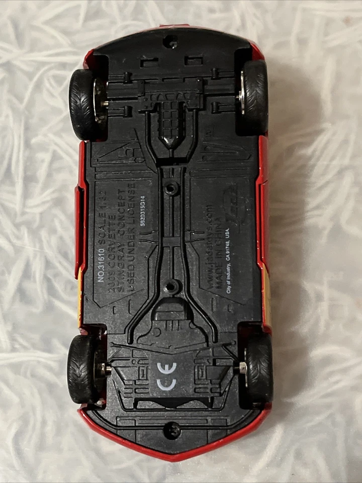 JADA "2009 CHEVY CORVETTE STINGRAY CONCEPT" DC The Flash 1/32 DIE-CAST. - Image 3 of 3