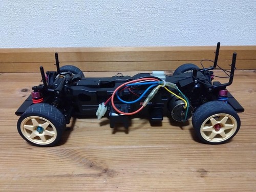 Tamiya TL01 Chassis Calsonic Skyline Body and Mechanism Set - Picture 3 of 20