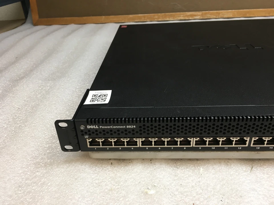 Dell PowerConnect 8024 24-Port SPF 10GbE Gigabit Network Switch w/Dual PSU - Image 2 of 4
