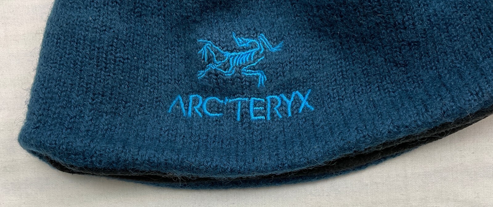 Cappello ARC'TERYX Vintage Bird Logo Beanie Lana Maglia Outdoor Trekking Arrampicata Berretto