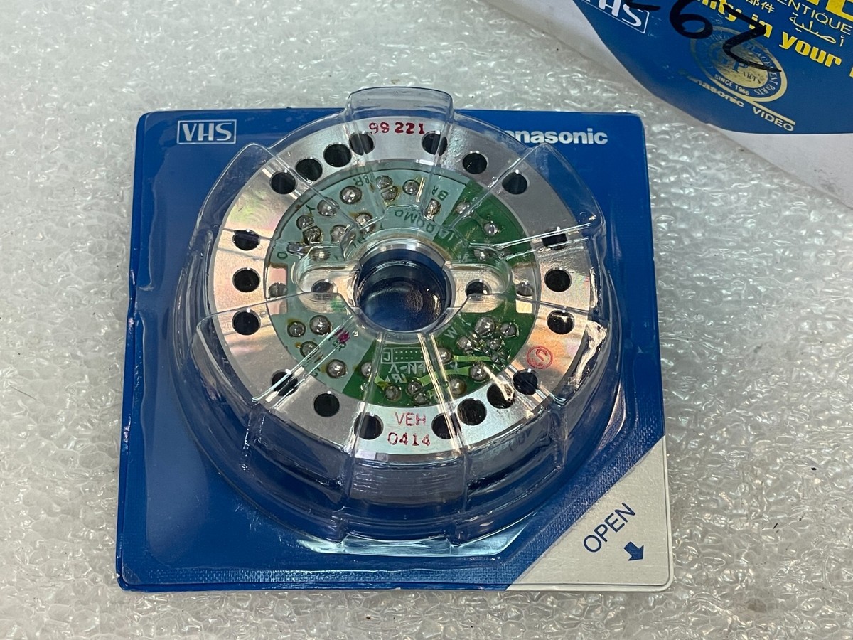 その他 Panasonic Amazon.com: Panasonic PV-V4021 4-Head VCR (1999 Model