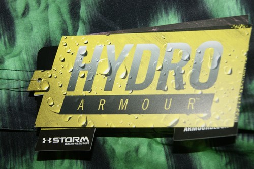 New NWT Boys Under Armour Hydro Storm Water Resistant Shorts 26 Back to School - 第 4/4 張圖片