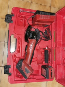Meuleuse D Angle Hilti Ag 125 A22 Sans Fil 2 Batteries Ebay