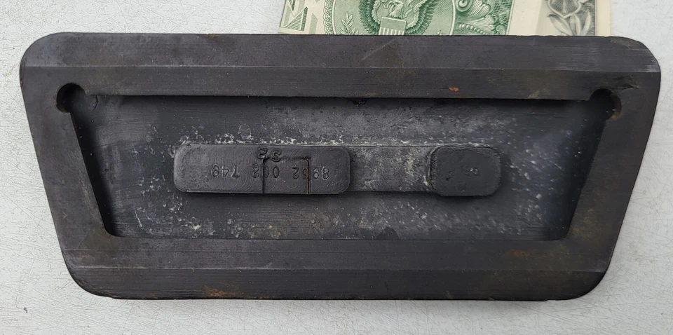 Jeep Brake Pedal Pad XJ MJ Cherokee 87 - 93 Automatic Transmission 6" wide OEM Foto 2 de 2