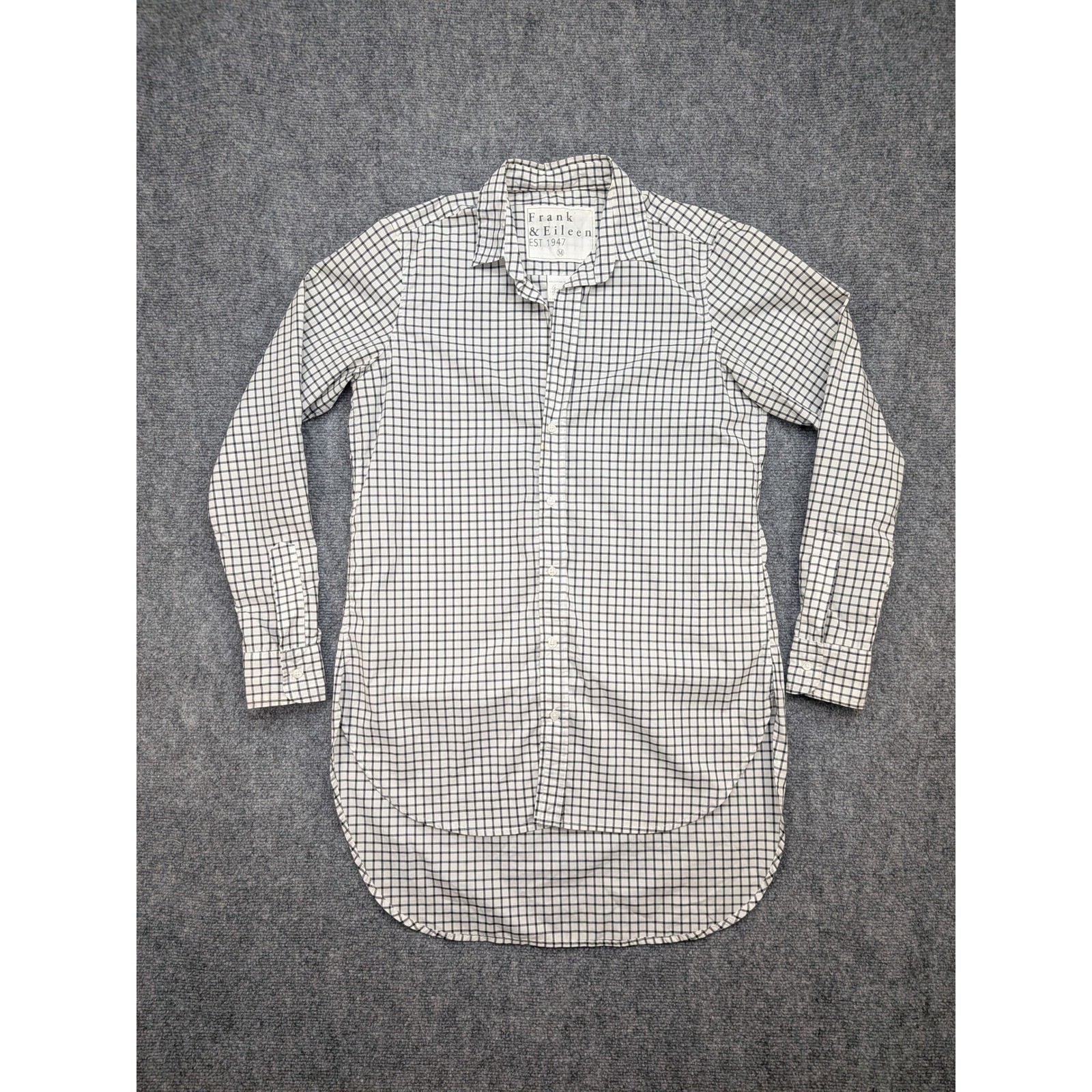 Frank & Eileen Grayson Button Down Tunic Top Plai… - image 1