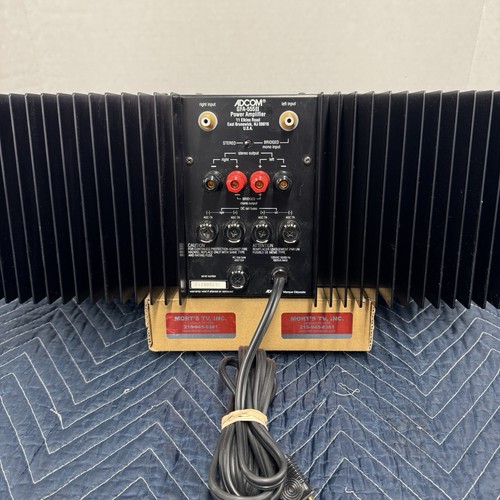 ADCOM GFA-555ii 2-CHANNEL STEREO POWER AMPLIFIER - SERVICED - CLEANED - TESTED - Picture 8 of 9
