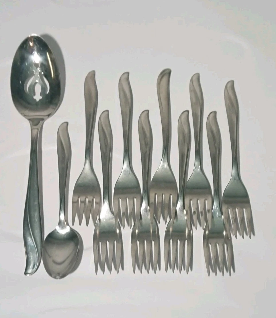 International Silver Beauty Line Sea Isle Flatware Lot 11 Pc