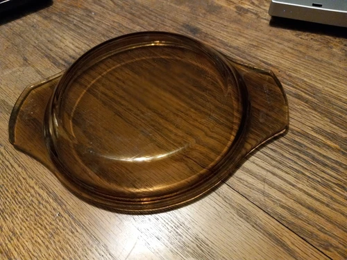 Pyrex Vision Amber Small Round Glass Handled Lid Made in England 17 C