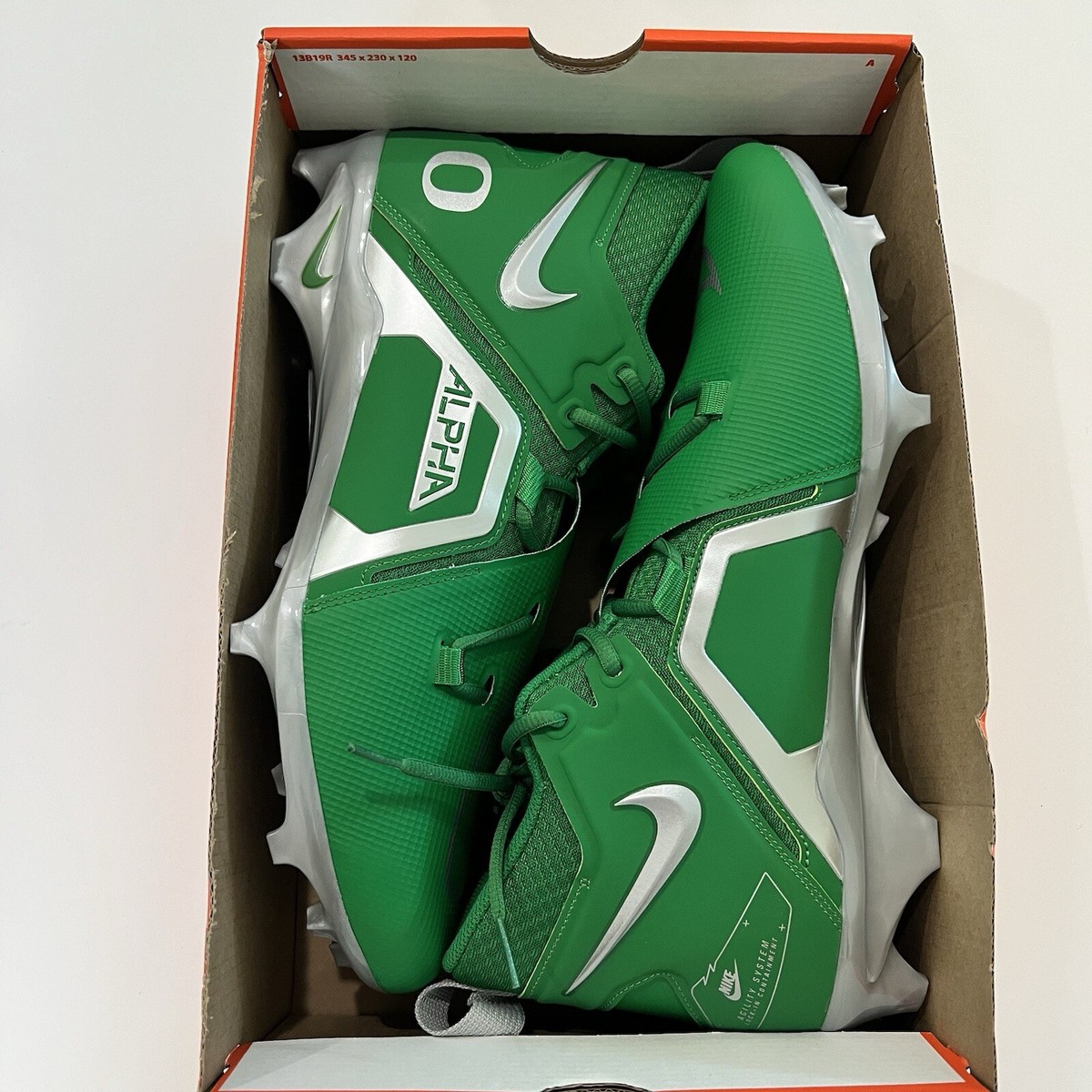 Nike Oregon Ducks Alpha Menace Pro 3 Team Issued Football  display picture 3