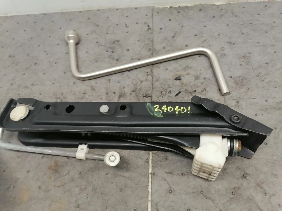 330CI 2002 Jack 1465108 Foto 3 de 4