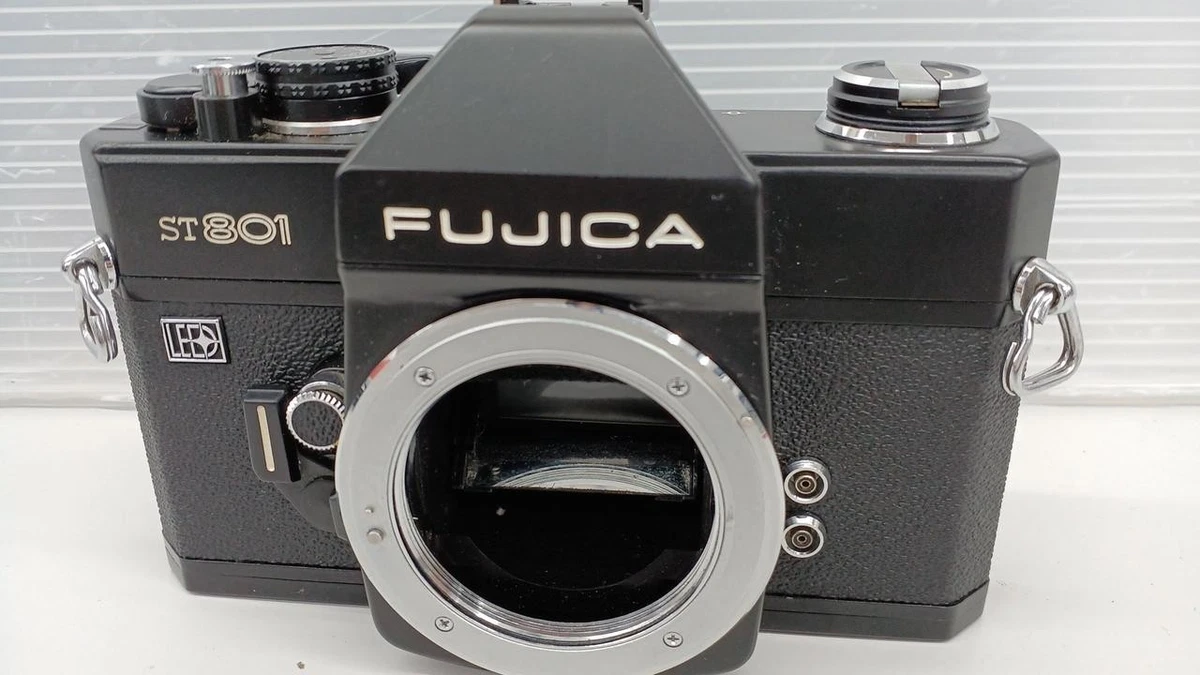 Preços baixos em Câmeras de filme Fujica St801 | eBay