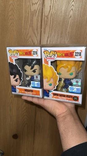 Funko Pop: Super Saiyan Vegito #2218 Common/Chase PR‼️, 2 Hard Stacks, 4Arts