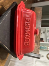 Gourmet du Village Bistro Collection Cheese (Fromage) with Lid, Butter Dish