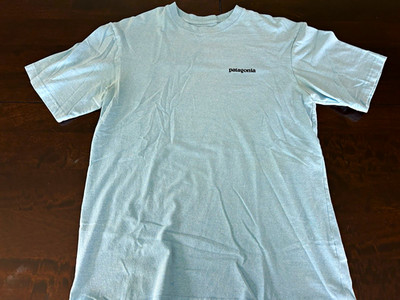 Patagonia Responsibili-Tee Men's Blue Graphic Logo Short Sleeve Crew Neck, XS