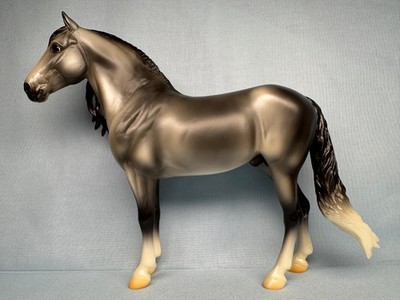 Breyer Model Horse  Arctic Grandeur  -  2021 Holiday Horse - Spanish Stallion