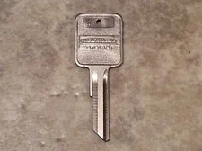 Freightliner Non-Transponder OEM Key Blank Strattec 322311-Locksmith