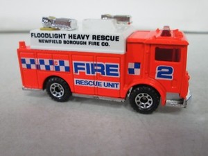 matchbox mack auxiliary power truck