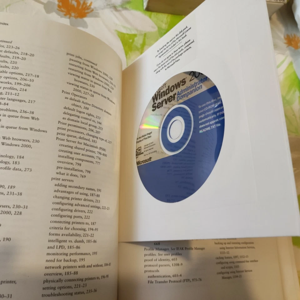 Microsoft Windows 2000 Server Administrator's Companion by Charlie Russel and Sh - Imagen 3 de 4