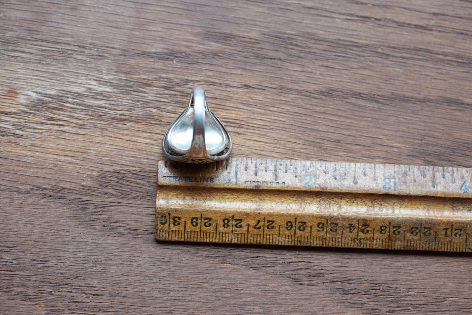 Sterling Silver 925 Ring Vine Pattern Over Green … - image 5