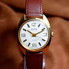 Vostok Soviet Men's Wrist Watch 17 Jewels Vintage Wostok Men's Watch Serviced