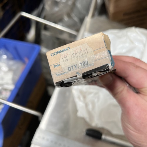 Resistencias de óxido de estaño de vidrio Corning bs cecc 401019 estilo fz qty 3x100 - Imagen 9 de 9