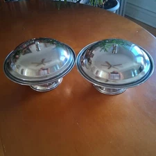 Vollrath Korea Stainless Steel 18-8 Covered serving dish pedestal w/lid Set of 2