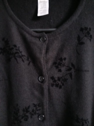 Women's Jones New York Petite Black 100% Merino Wool Cardigan With Subtle Floral - Picture 4 of 18