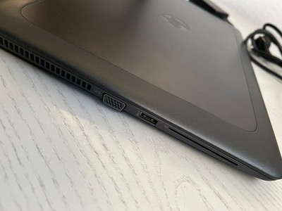 HP Zbook 15u G4 Intel Core I7-7500 7.Gen. 2,70 GHz 16 GB Ram mit Dockingstation