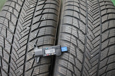 2 x Bridgestone Blizzak LM001 225/60 R17 99H  AO Winterreifen - 7,2mm- DOT:3225