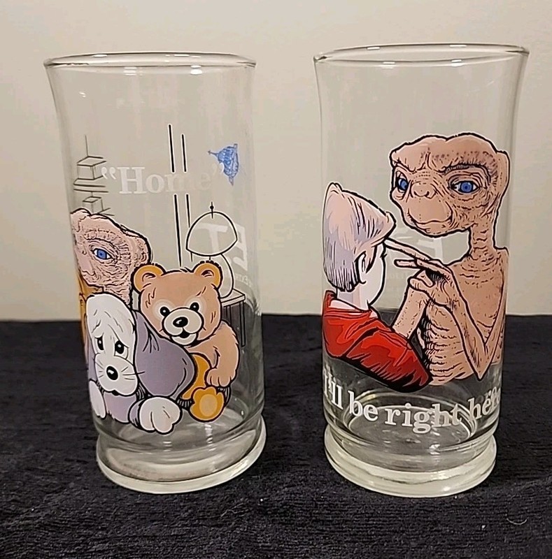 Vintage E.T. Drinking Glasses from Pizza Hut Home and Right Here Lot 2 Collector