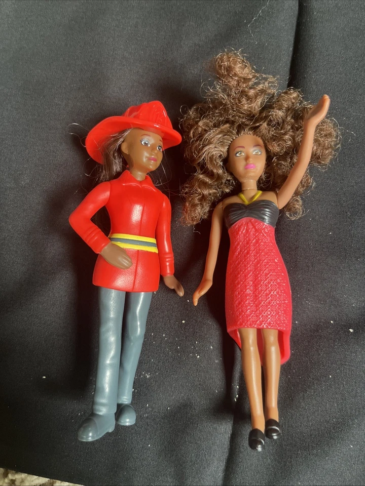 Collectible McDonald’s Mini Barbie Dolls Set Of 8. Black, white, and Supergirl - Image 2 of 4