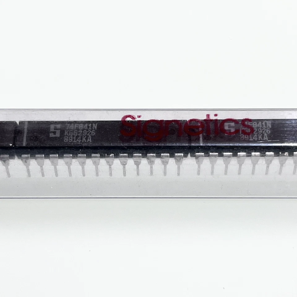 [1x] 74F841N Signetics 10-Bit Bus Interface Latches IC PDIP-24 - Bild 3 von 4