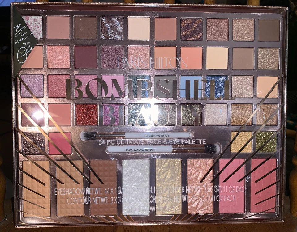 Paleta Paris Hilton Bombshell Beauty 54 piezas Ultimate Face & Eye Foto 2 de 4
