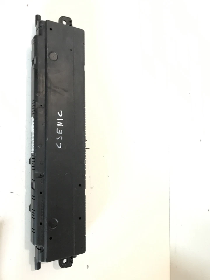 Renault Scenic Speedometer Taho 8200353671 Genuine 1.9 Dci 2005 Year - Image 4 of 4