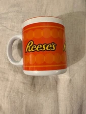 Reese’s peanut butter cup coffee mug by Galerie. Vintage