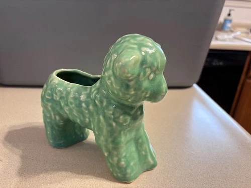 McCoy Lamb Planter Vintage 1950s Green   Bow