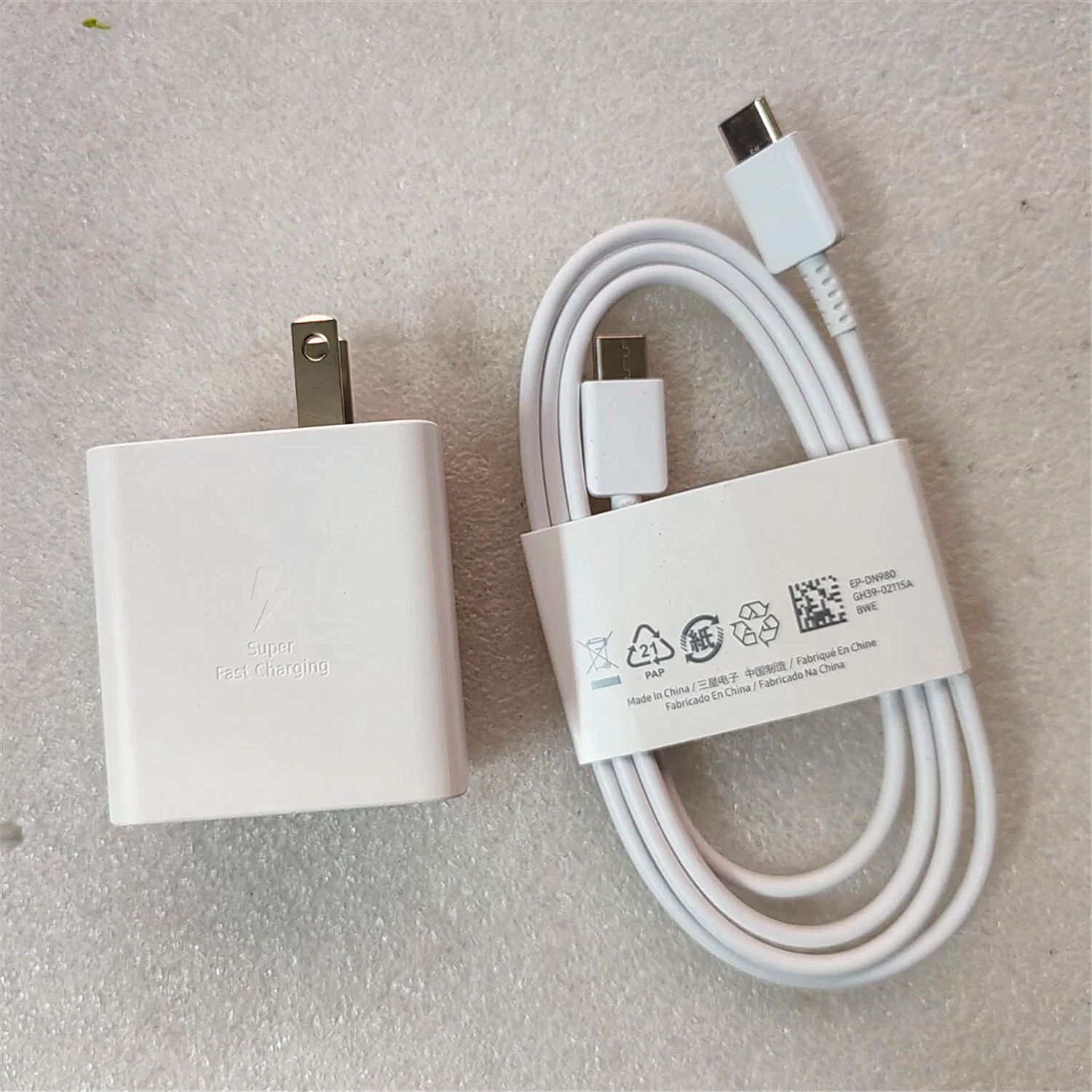 Samsung Galaxy Book4 Pro 360 65W Fast Charger EP-TA865 Official Adapter  