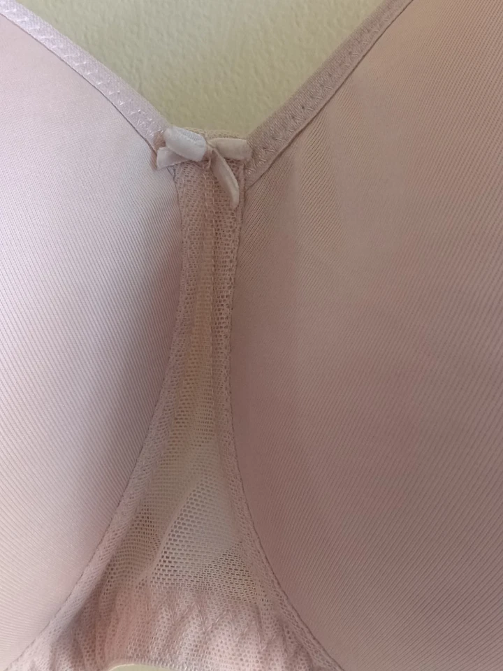 Sujetador Rosa Faia Encaje Rosa 42B Beige Suave Ligeramente Acolchado Sin Alambres Foto 3 de 4