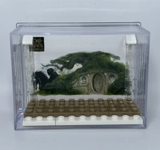 Collectible Force Pack Minifigure Display Case For Lego LOTR Bag End