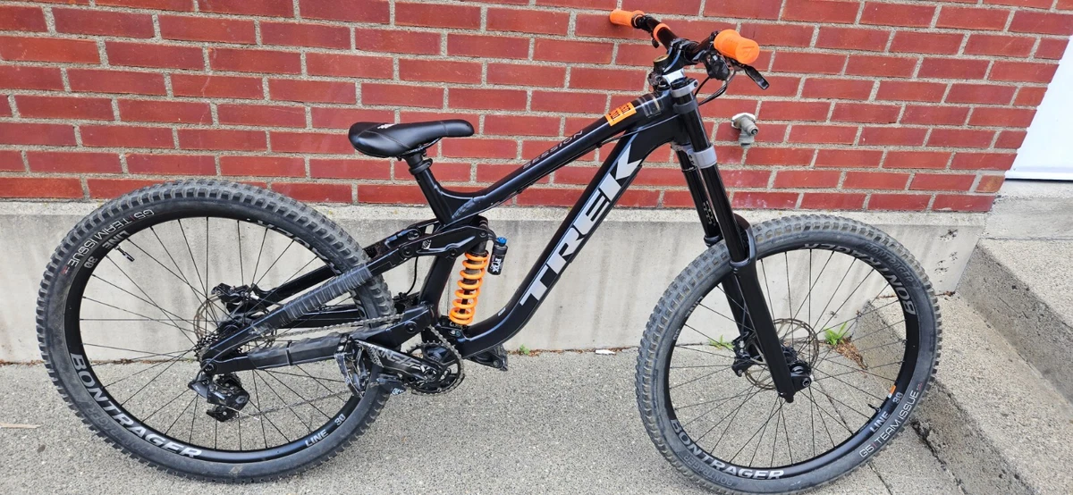down hill bikes