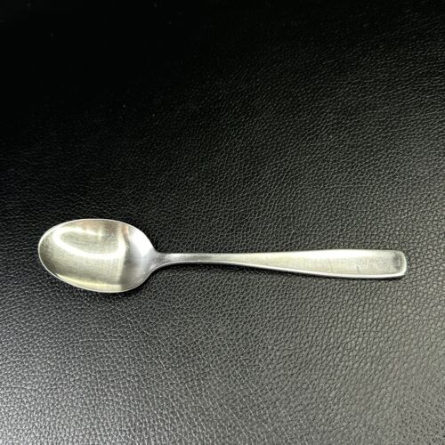 WMF Cromargan LINE Teapoon Stainless Germany 5 5/8” Set of 5 Teaspoons - Picture 3 of 4