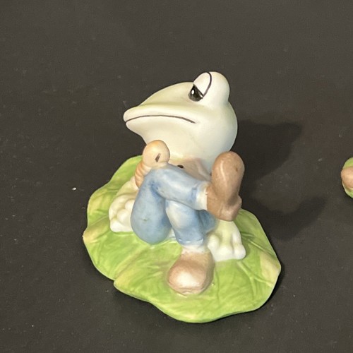 3- vintage homco porcelain frogs on Lillypad figurines - Picture 3 of 12