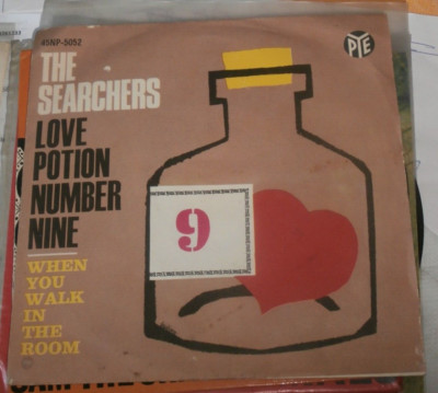 SUCHER - Love Potion Number Nine / When You Walk In The Room - 1965 PYE ITALY